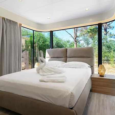 Bed and breakfast Futura 1 - Maison Du Futur 1 5*